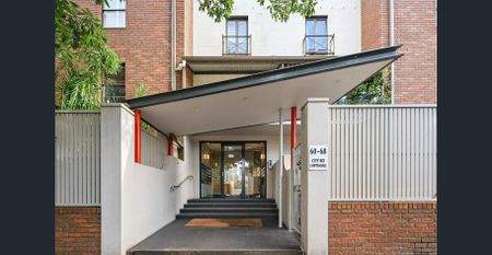 Chippendale Gem with Private Courtyard - Photo 4