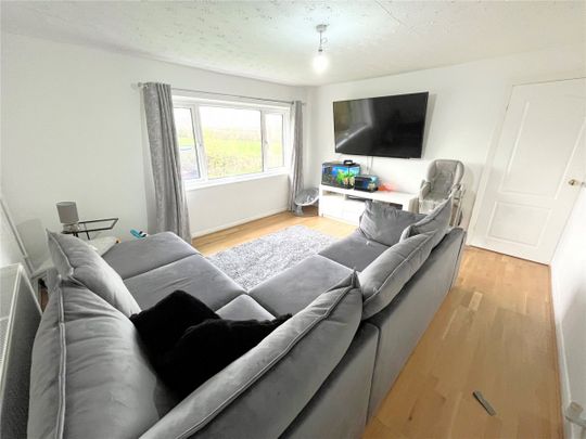 Priory Close, Kirk Hallam, Ilkeston, Derbyshire, DE7 - Photo 1