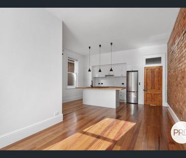 Executive Home In A Great Location - Photo 2