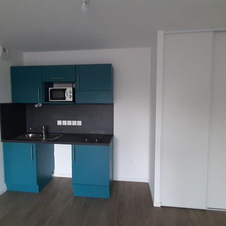 location Appartement T2 DE 42.4m² À NANTES - Photo 3