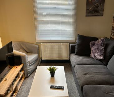 Central Cheltenham Houseshare - Photo 5