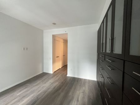For Lease - 45 Charles Street Unit# 508, Toronto, Ontario - Photo 4