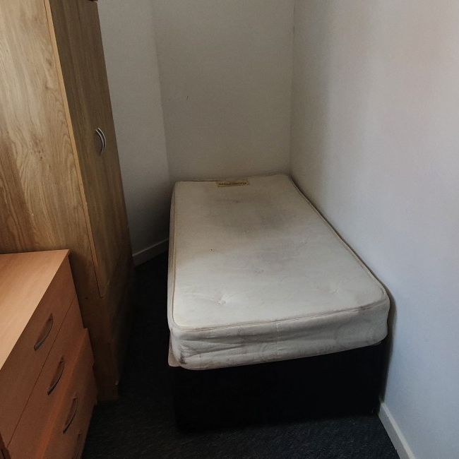 Flat 1, 26 Minny Street, Cathays, Cardiff, CF24 4ES - Photo 1