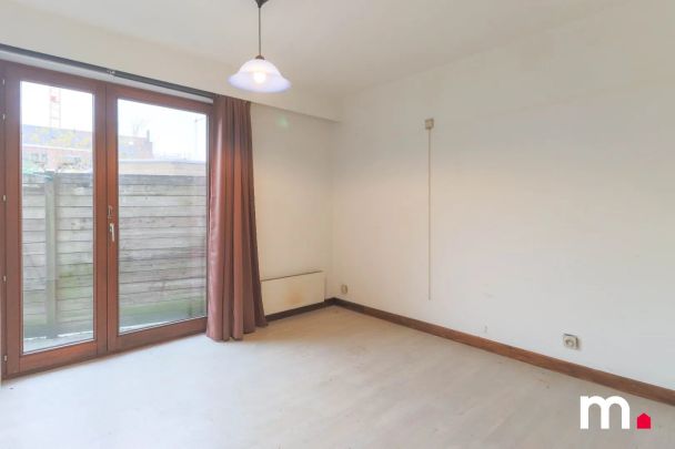 TOPLIGGING ! Ruim 1 slaapkamer appartement nabij de Leie ! - Photo 1