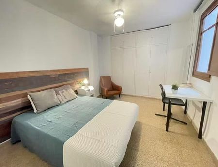 Calle Felipe de Gauna, Valencia, Valencian Community 46011 - Foto 2