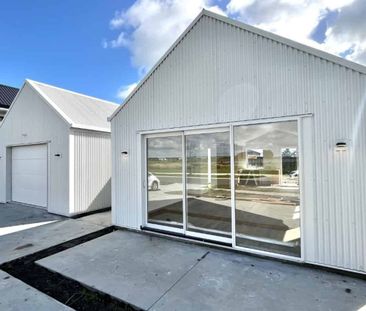 Stunning Home - Photo 1