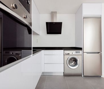 Piso de alquiler en La Rioja, 49, Villanueva de la Cañada ciudad - Photo 6