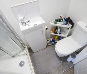 6 bedroom house to rent - Photo 3