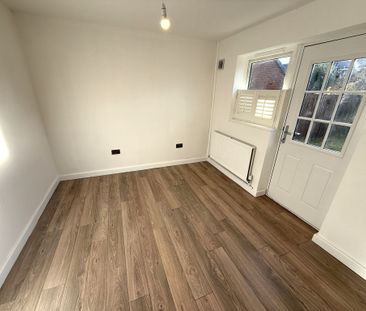 3 bedroom end terraced house To Let in Preston - Photo 1