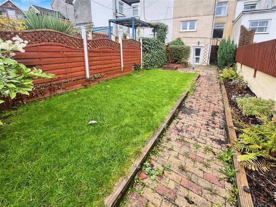 Bethel Street, PONTYPRIDD - Photo 1