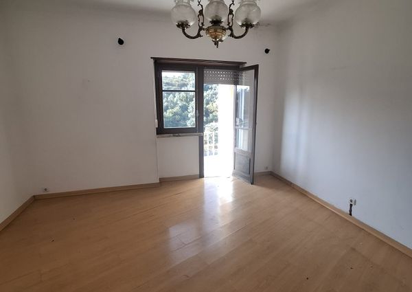 Apartamento T2 para Arrendamento em Sacavém