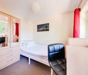 5 bedroom house to rent - Photo 4