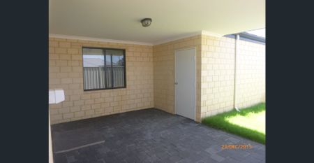 EASY CARE 4 x 2 + Theatre Room - Photo 4