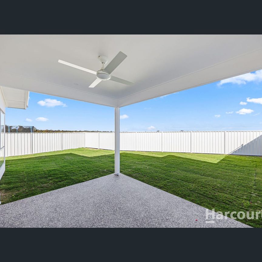 1/31 North Lakes Circuit, Burrum Heads, Qld 4659 - Photo 1