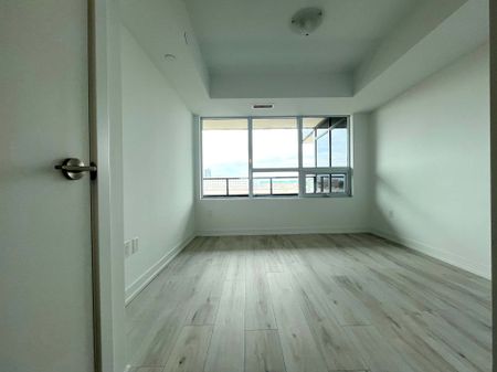 UNIVERSAL CITY 3: Bayly St & Brock Rd (1435 Celebration Dr) AD#100302 - Photo 2