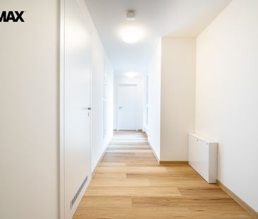 Pronájem bytu 3+kk v osobním vlastnictví 78 m², Praha 4 - Modřany - Photo 2