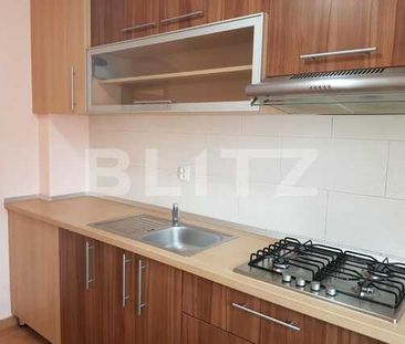 Apartament 2 camere, decomandat, 54 mp, loc parcare, zona strazii Sesul de Sus! - Photo 3