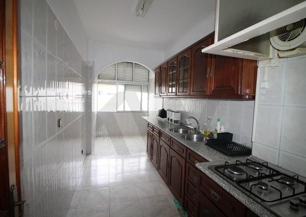 Apartamento T2 em Setúbal