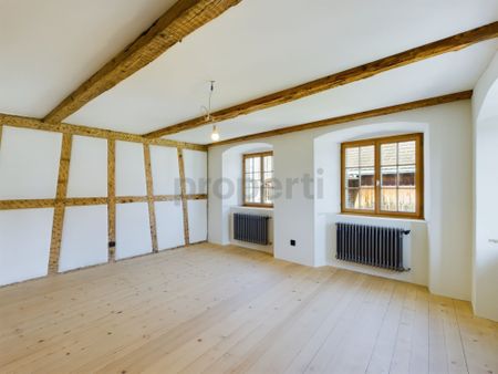 Exclusive semi-detached house with sunny seating area - Photo 2