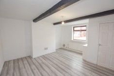 2 bed House - Terraced for Rent - Photo 3