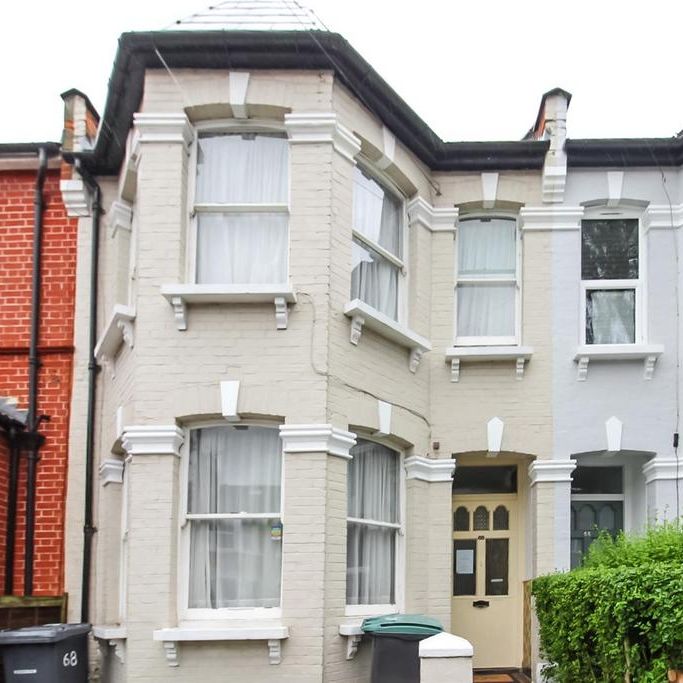 3 bedroom terraced house to rent - Photo 1