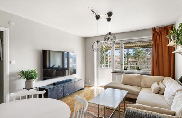 Ljungvägen, Hallstavik - Foto 1