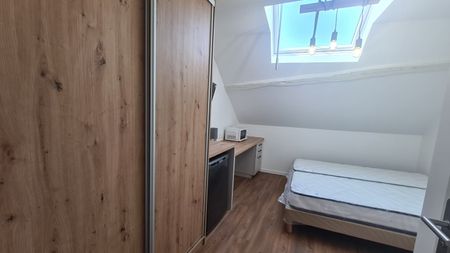 Location Appartement 1 pièce 11m² ORLEANS 45000 - Photo 2