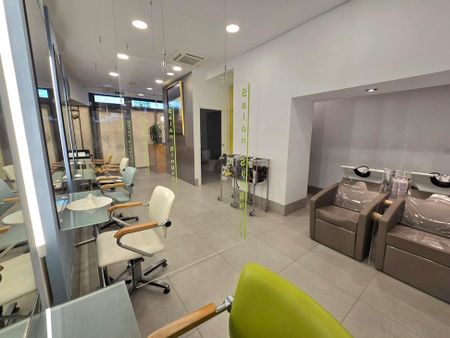 Sevilla, Andalusia 41001 - Photo 3