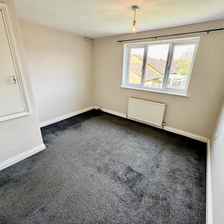 2 bedroom penthouse to rent - Photo 1