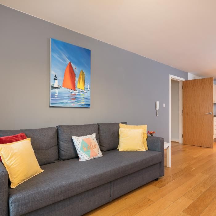 2 Bed Flat, Barnfield House, M3 - Photo 1