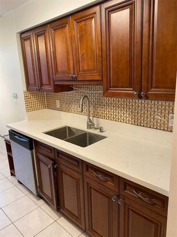 For Lease - 68 Corporate Drive Unit# 833, Toronto, Ontario - Photo 3