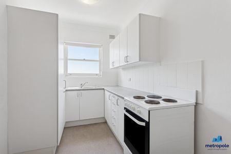 6/44 Denham Street, Bondi NSW 2026 - Apartment For Rent | Domain - Photo 2