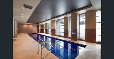 Move in to Metropolis! - Photo 3