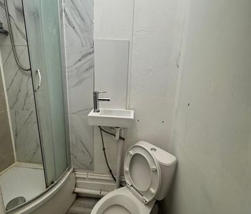 Studio Flat, London Road, CR0 - Photo 3