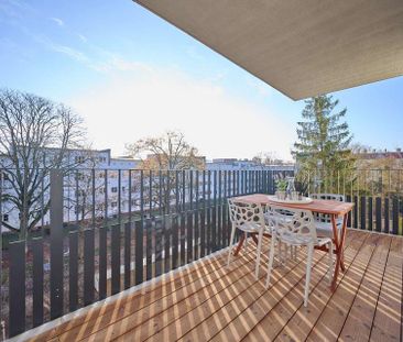 Cosmo Berlin - große 2 Zimmer im Weitlingkiez mit Einbauküche und D... - Photo 4