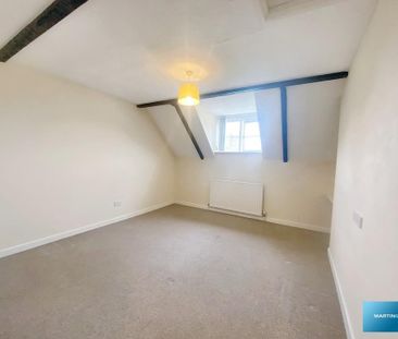 4 bedroom semi-detached house to rent - Photo 5