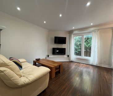 For Lease - 172 Stephenson Crescent, Richmond Hill, Ontario - Photo 6