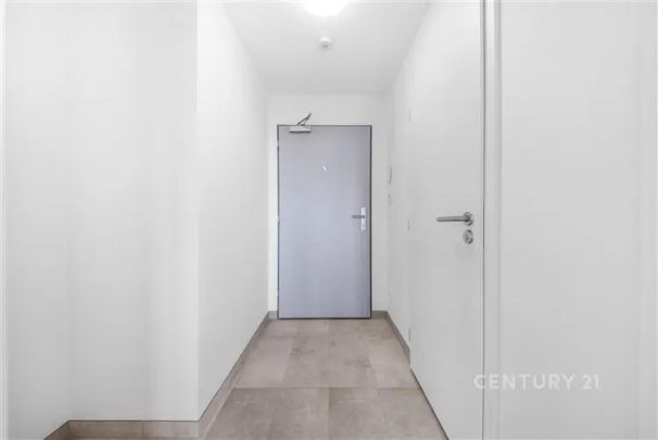 Světlý a Moderní Byt 2+kk s Balkonem a Sklepem, Okamžitě Volný, Hostivař, Praha 15 - Fotografie 1