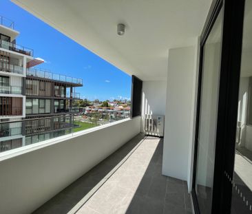 404/15 Garrigarrang Avenue Kogarah - Photo 4