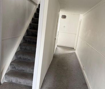 2 bedroom maisonette to rent - Photo 6