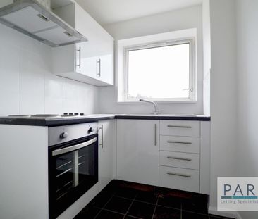 Windermere Court, East Drive, Brighton, East Sussex, BN2 0BU - Photo 1