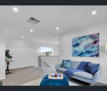 Spacious Double Storey - 4 Bedroom Family Home - Photo 1