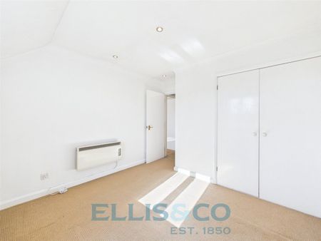 Arundel Close, TN9, Kent - Photo 2
