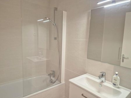 Location Appartement 1 pièce 37m² LA RICHE 37520 - Photo 4