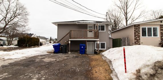 Bel Appartement - 7 Rue Crevier #3 - Photo 2