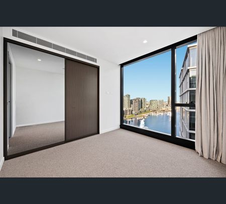 2410/687 Latrobe Street, Docklands, Vic 3008 - Photo 4