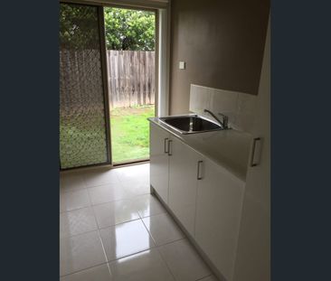 Spacious family unit! - Photo 4