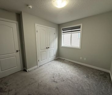 For Lease - 11 Gleason Crescent, Kitchener, Ontario - Photo 1