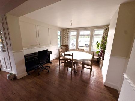 3 bedroom property to rent - Photo 2