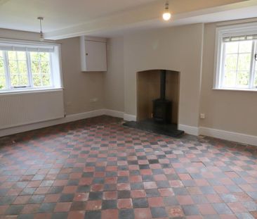 Red Lion Farm - Photo 2